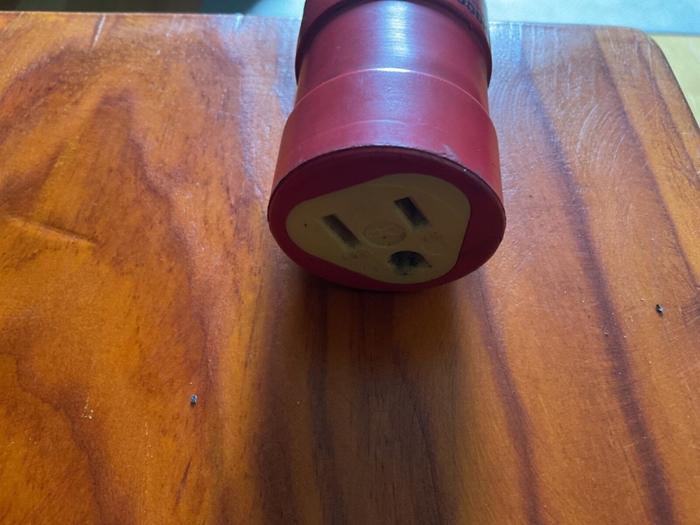 Woodhead 125 Volt Single Phase Plug - 030361