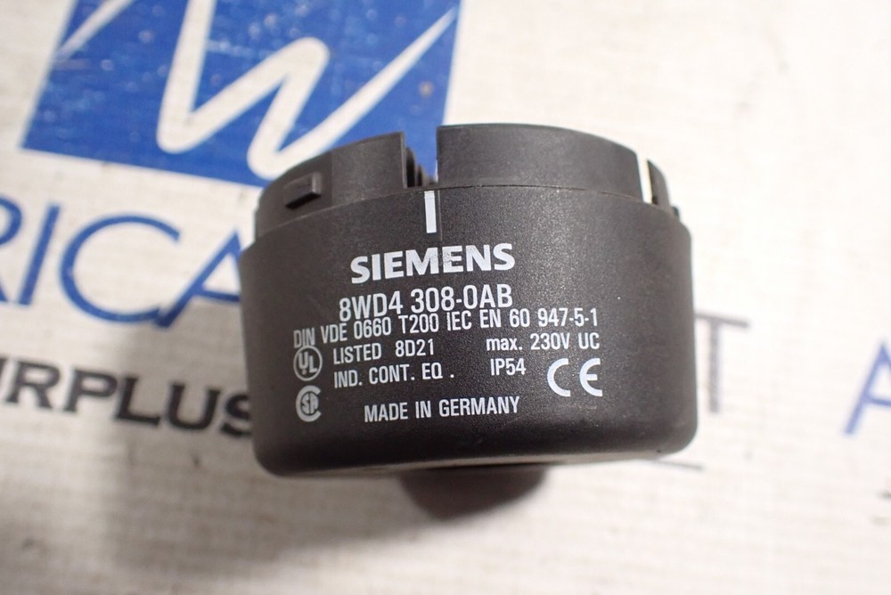 Siemens 8WD4 308-0AB Terminal Element For Surface Or Bracket Mounting