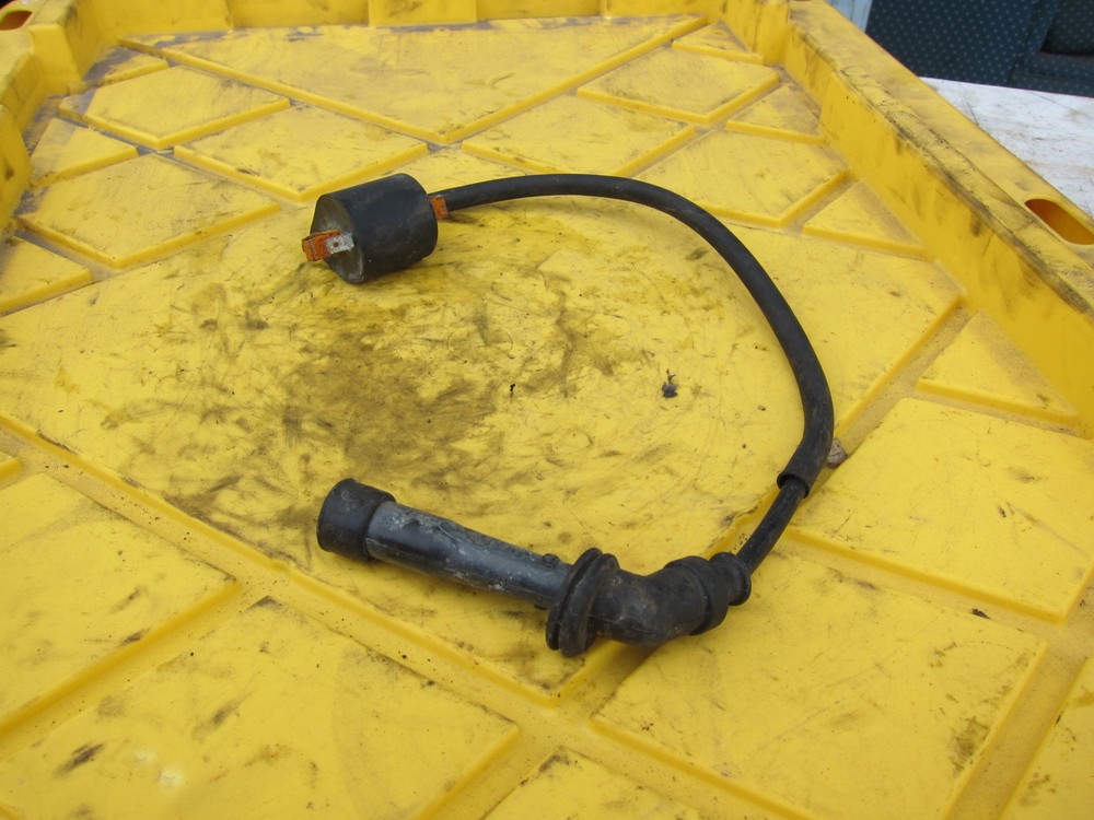 2001 Suzuki SV650 OEM ENGINE COIL