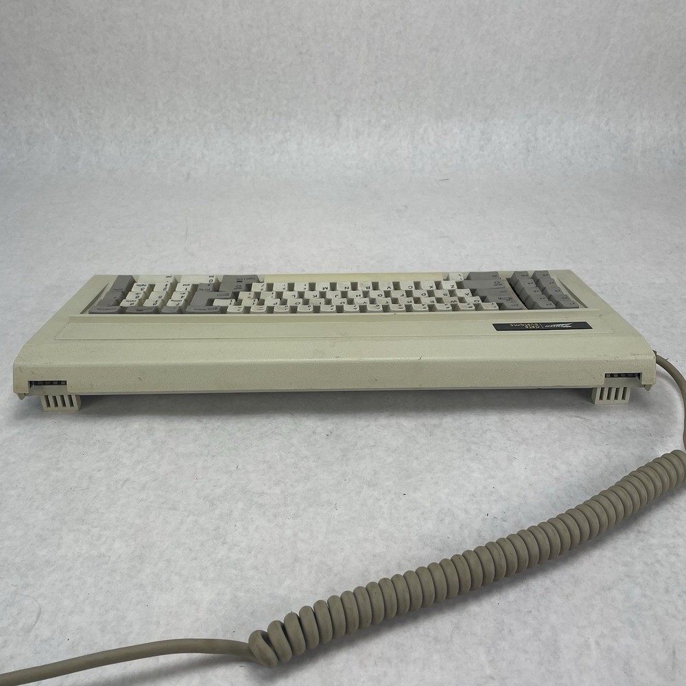 Zenith Data Systems Z-150 Keyboard Untested