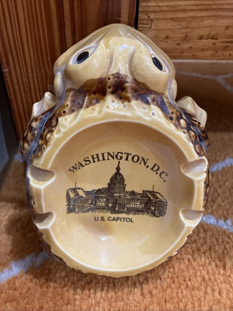 Vintage Brown Toad Ashtray Washington, D.C. Souvenir
