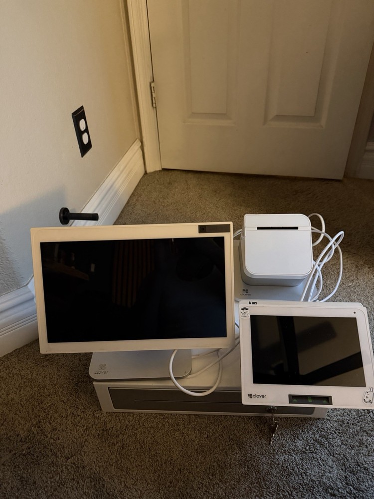 Clover POS System Touchscreen Display Receipt Printer Cash Drawer