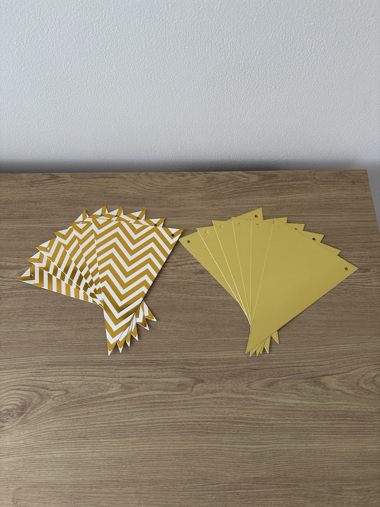 Gold & White Bunting – Cardboard