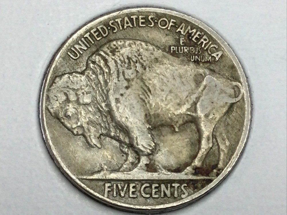 1925 Buffalo Nickel in extra fine value!