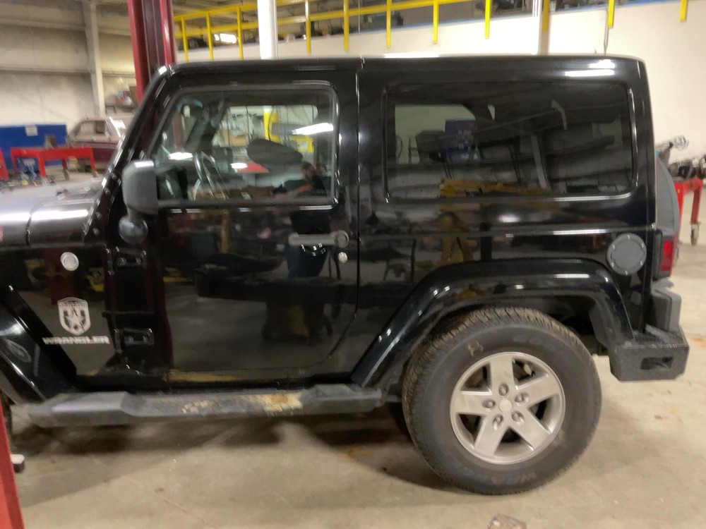 Used Windshield Frame fits: 2012 Jeep Wrangler Grade A