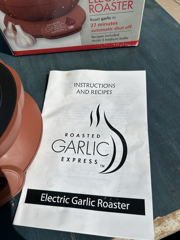Roasted Garlic Express TagCo Electric Roaster Model GR300-2