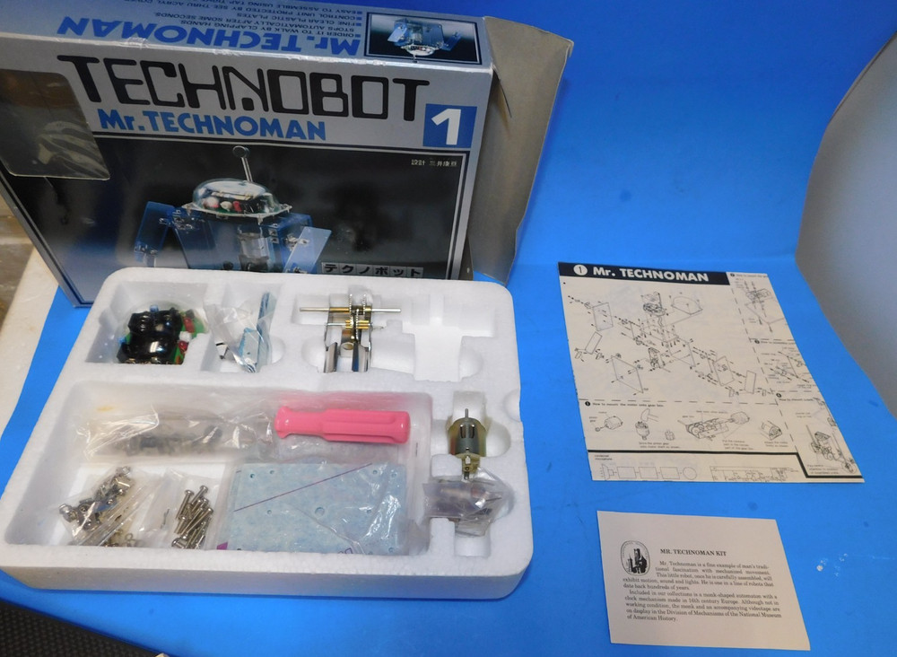 ! SUN STAR TECHNOBOT MR. TECHNOMAN ROBOT KIT LOOK !