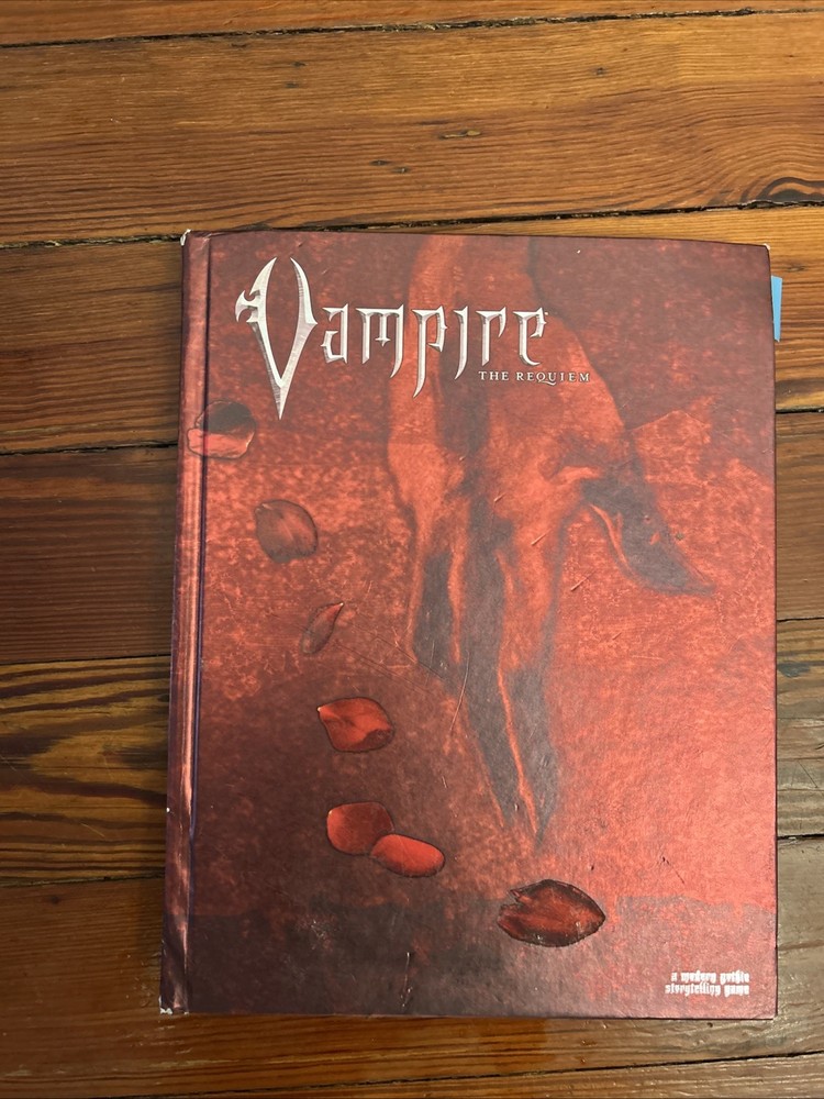 Vampire: The Requiem 2nd Edition (with 2 GM Screens)