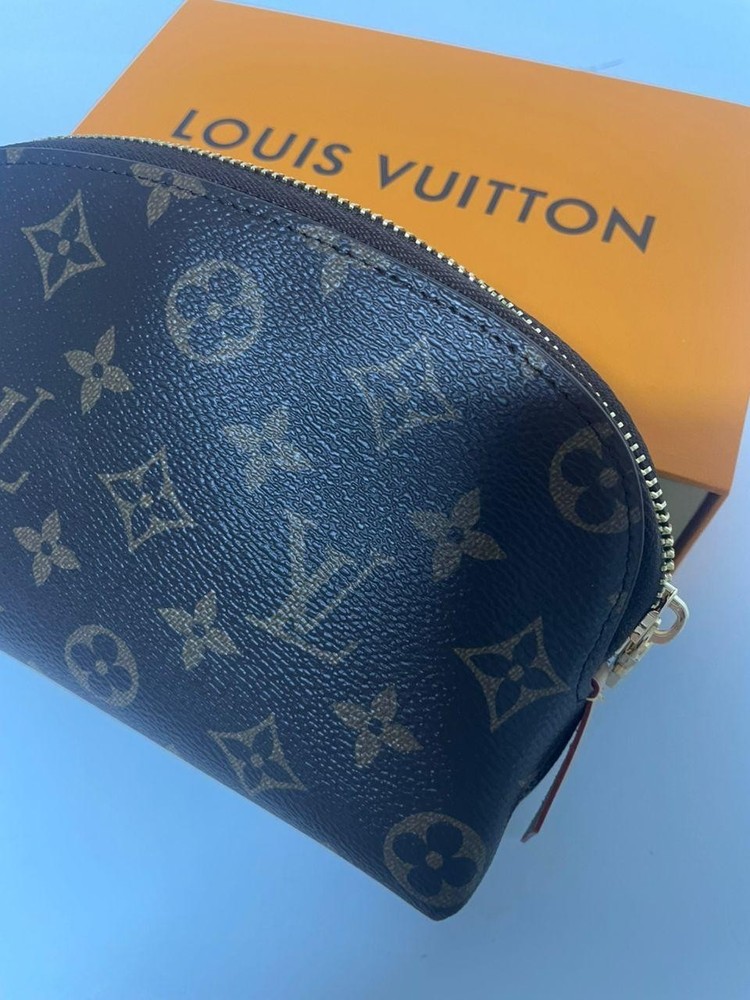 Louis Vuitton Monogram Pochette Cosmetic PM