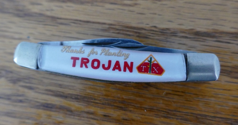 Trojan Personalized Three-Blade Multi-Purpose Pocket Knife