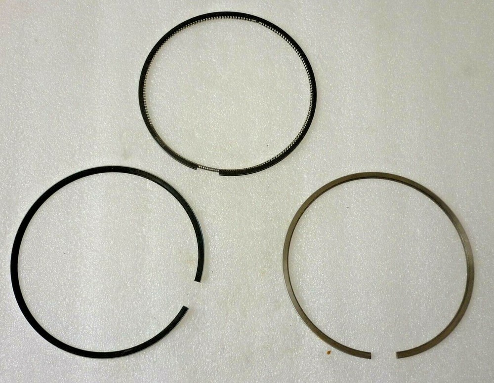 Cummins Piston Ring Set pn 3803977