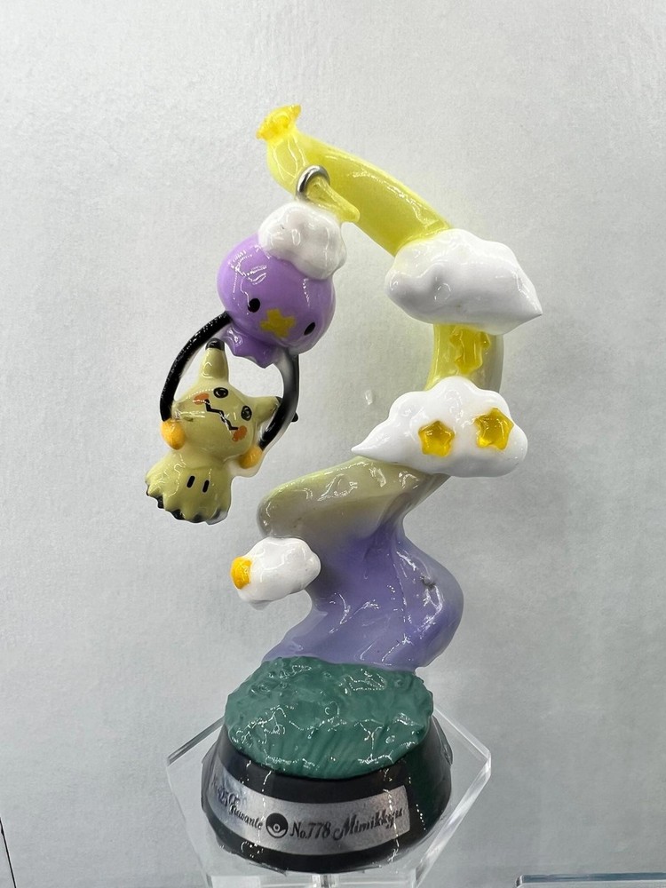 Premium Pokémon Statues