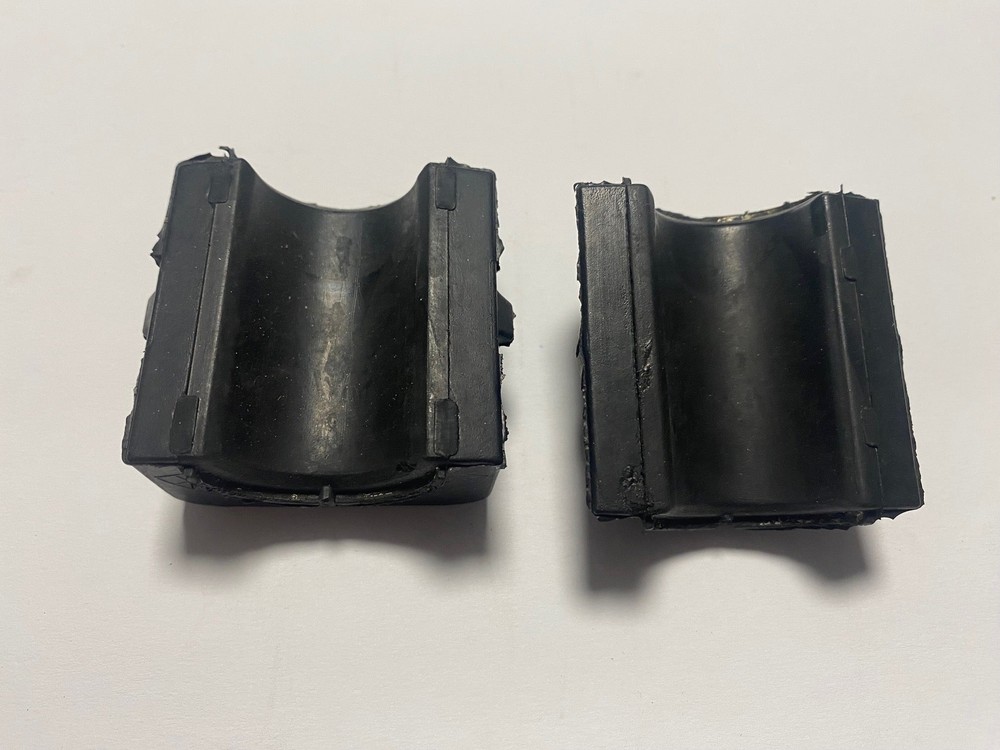 Tesla Model S, Front Sway Bar Stabilizer Bushing, 2012-2021