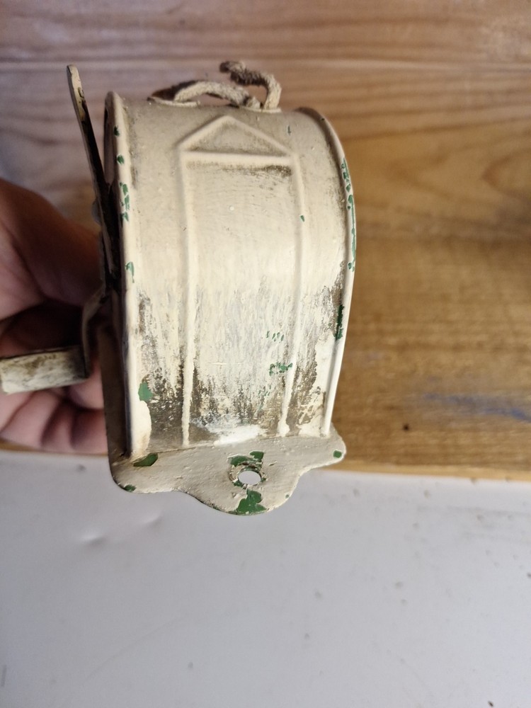 Antique double clothesline