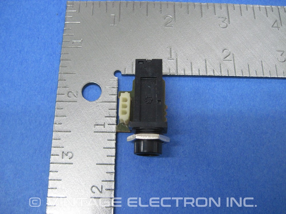 HEADPHONE JACK: 1/4" 6.35mm, Mono (3-Pin), Panel / PCB Mount (w/ Mounting Nut)