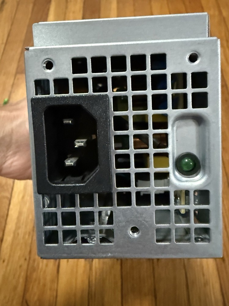 Dell 200W EPS Network Server Switching Power Supply AC2C0EBS-01 P4 Connector