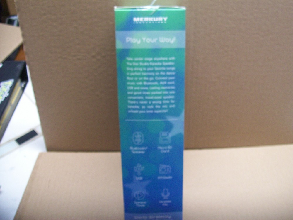 Dancing LED Karaoke Microphone Bluetooth Merkury innovations Star Studio Glow