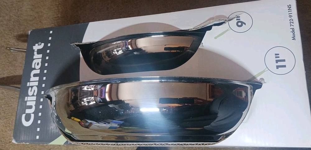 Cuisinart 9" 11" 2-Pan Set -NEW!