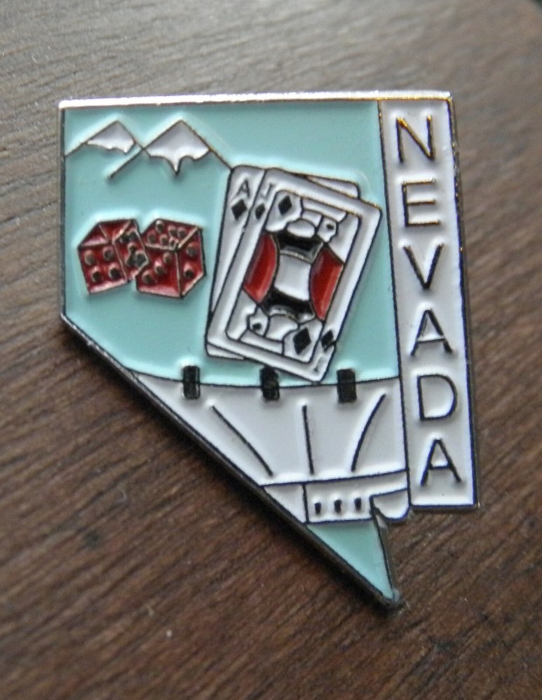 NEVADA STATE MAP LAPEL PIN BADGE 3/4 x 7/8 INCH