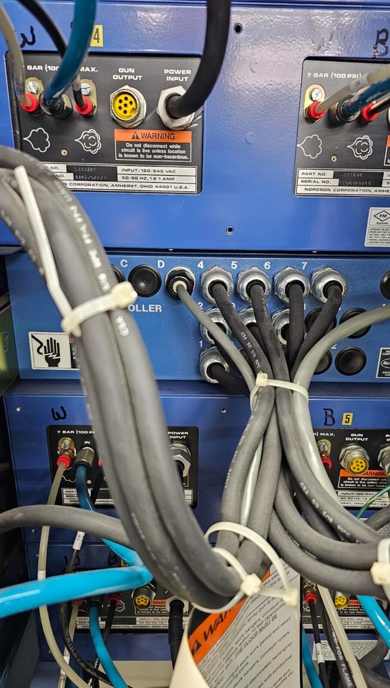 Nordson Versa Spray Automatic controls