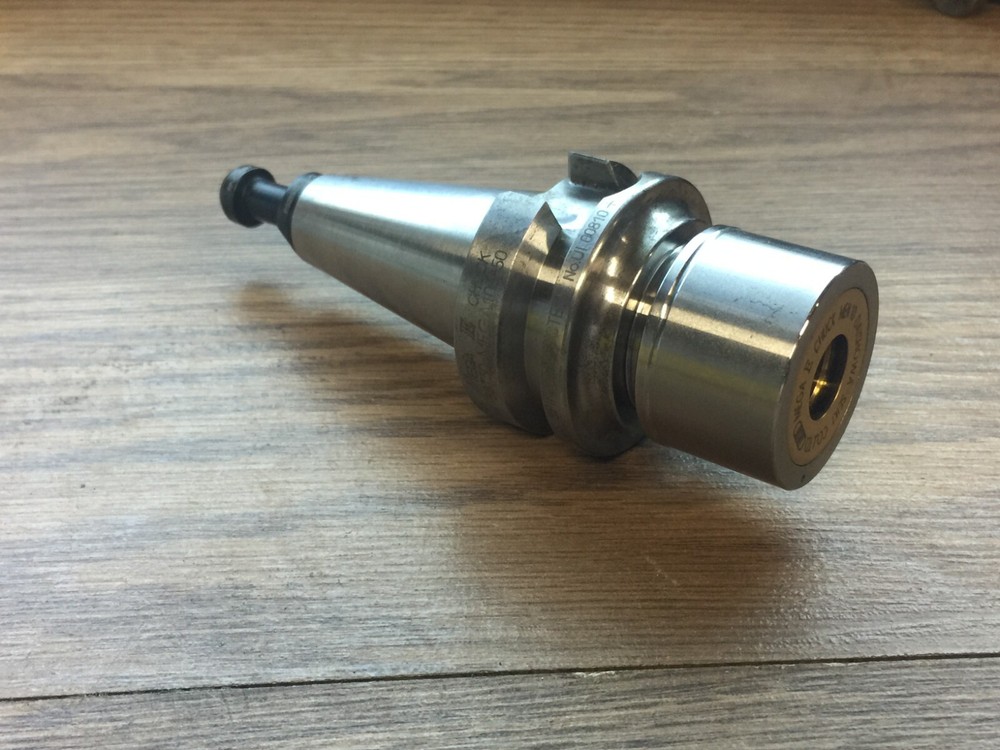 BIG MEGA E CHUCK 10E W/ BT30 SHANK