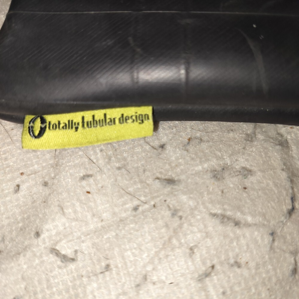 Tubular Gear Zipper Bag