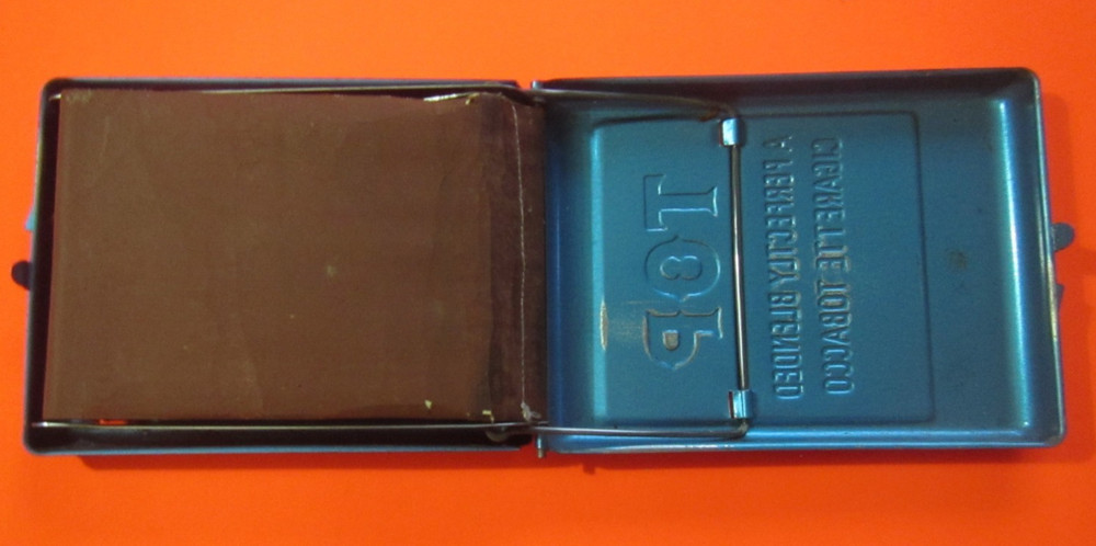 Vintage Top Blue Metal handheld Cigarette roller rolls regular size