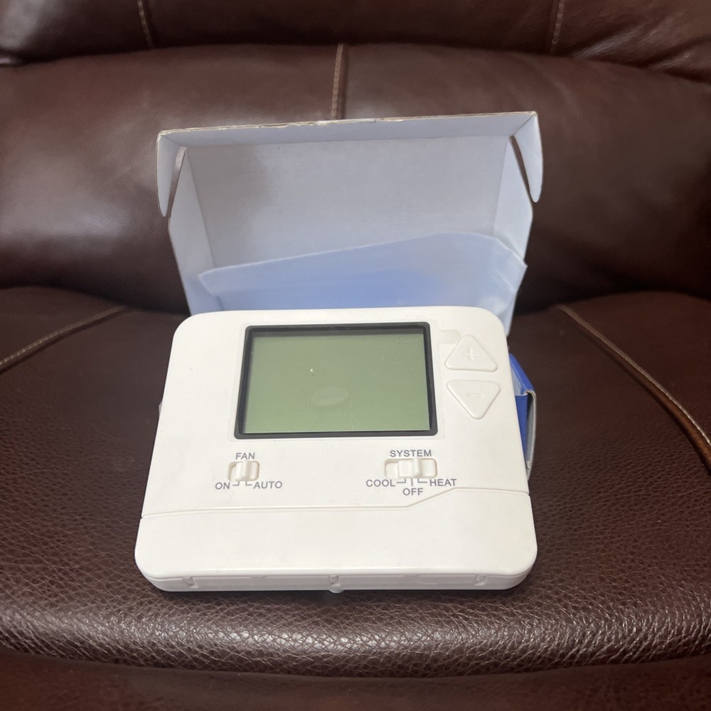 701 Digital Thermostat with Large LCD Display Non-Programmable Single Stage