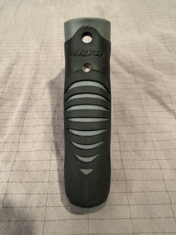 Dye M2 M3 Regulator Grips