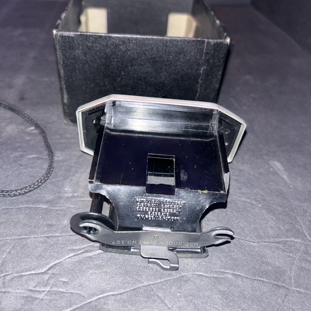 Vintage Kodak Brownie Reflex Synchro Model Untested