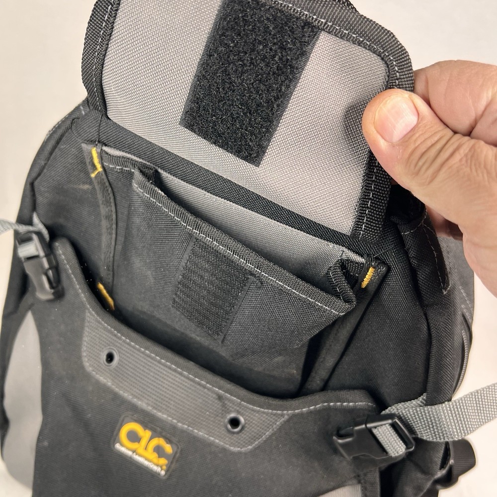 Custom Leather Craft Toolworks 1134 Deluxe Tool Backpack; 44 Pocket - EUC