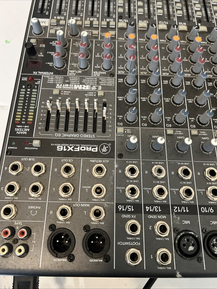 Mackie ProFX16 16-Line Mixer Effects Processor Powers On Tested & Works Great