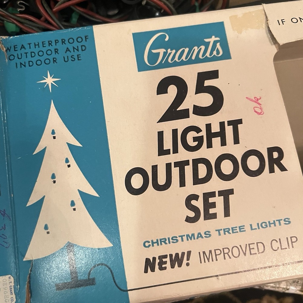 Vintage GRANTS 25 Light Outdoor Set