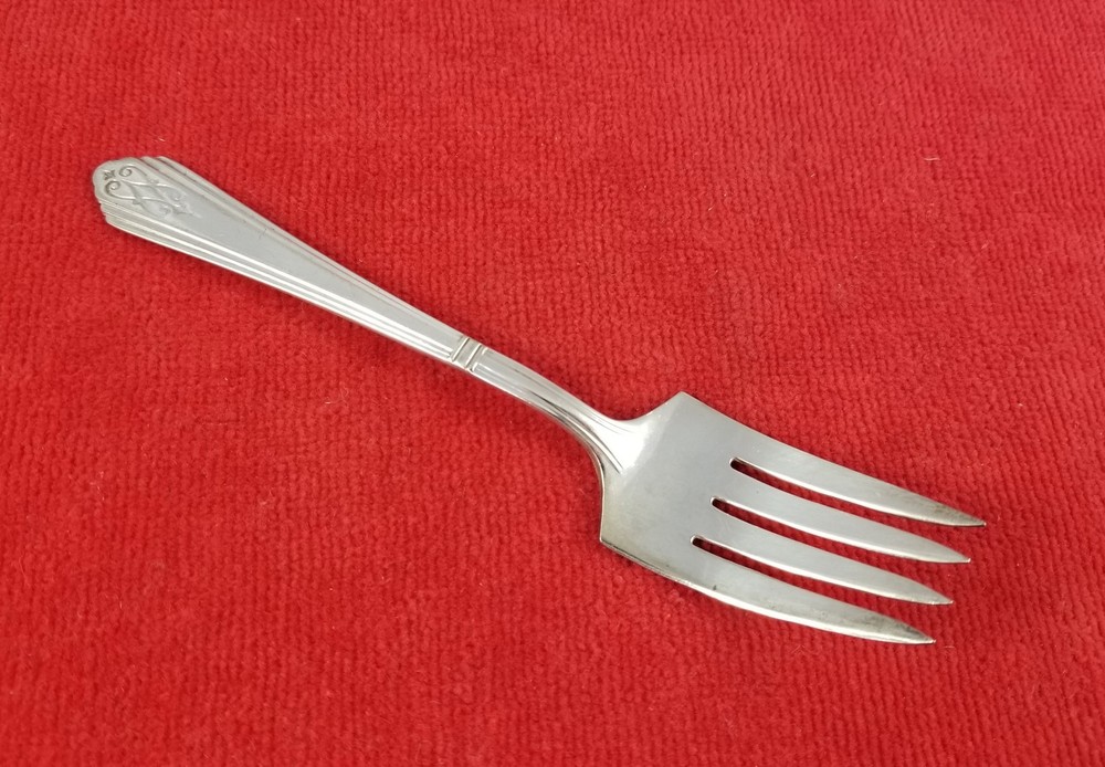Salad Fork ~ Drexel by International / Crusader Silverplate Flatware 6 1/8"