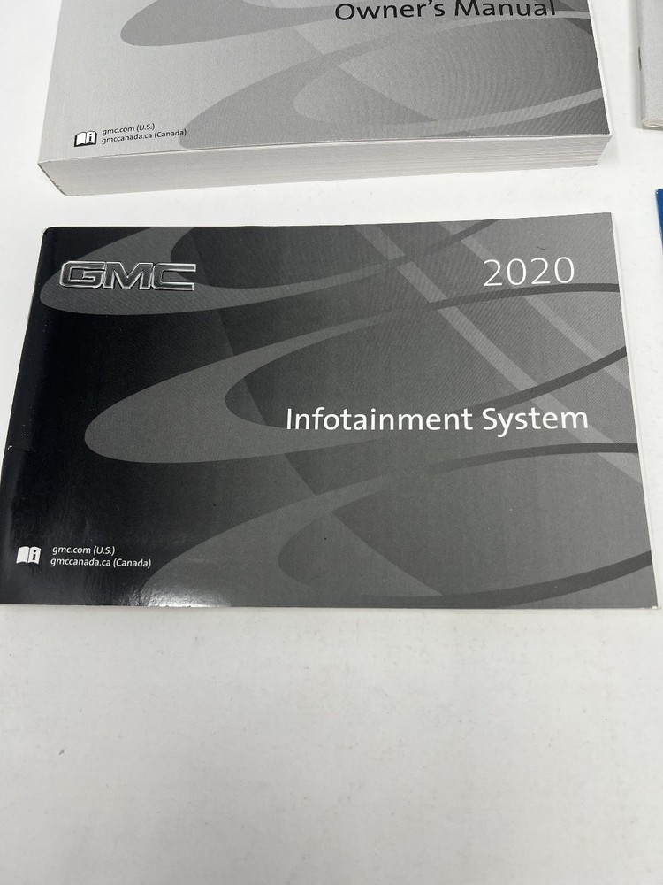 2020 GMC Terrain Denali Owners Manual OEM Complete Set