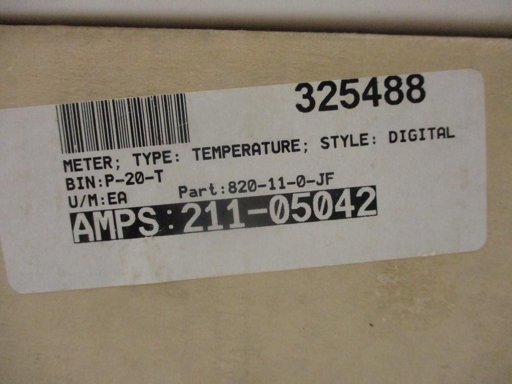 *NEW* YOKOGAWA 820-11-0-JF DIGITAL TEMPERATURE PANEL METER