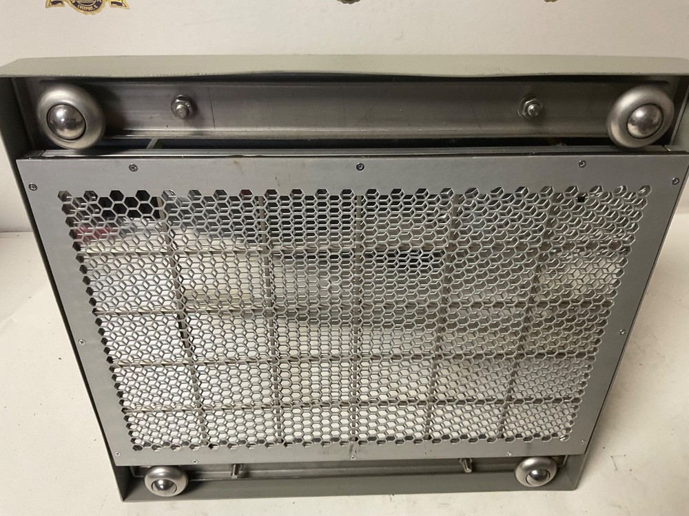 NE Technology DELTA 5 Detector Geiger Counter roll around push with stick