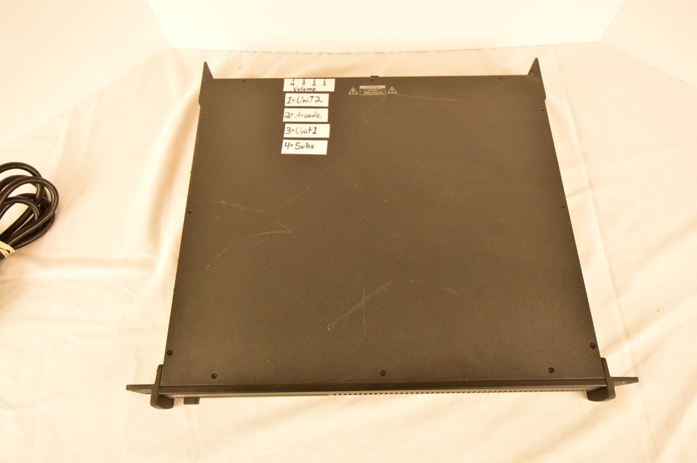 Bose PS404A Power Share Adaptable Power Amplifier Working from Closed Arcade