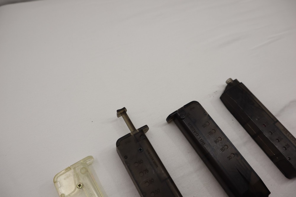 ASS. OF (4)AIRSOFT BB LOADERS ***UNTESTED/AS-IS***