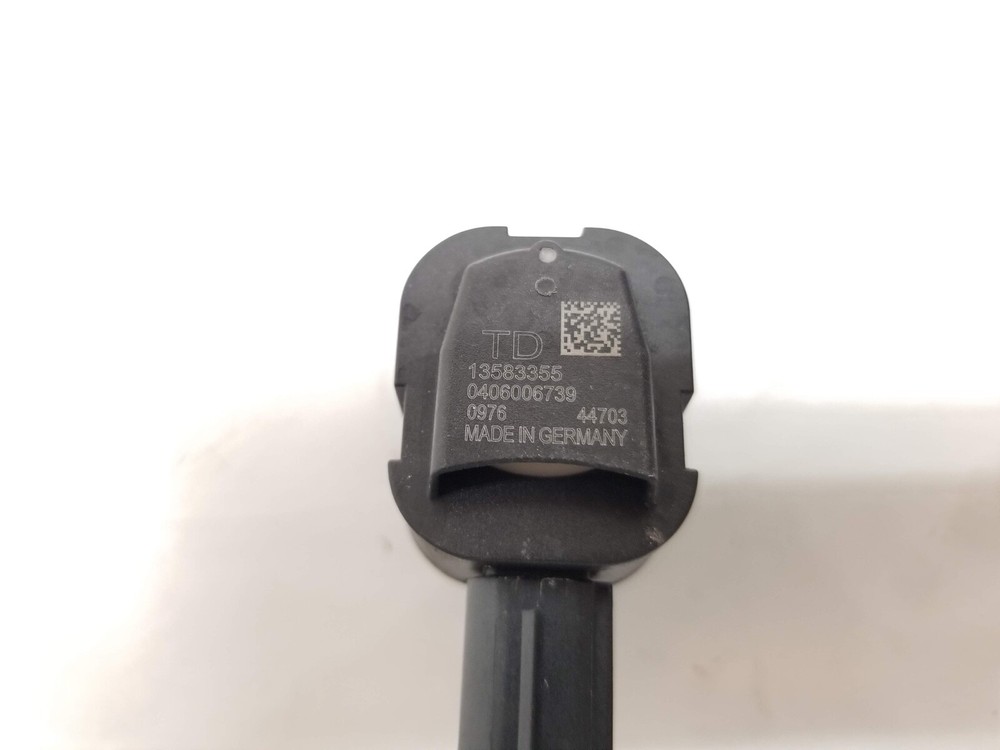 17-22 Cadillac XT5 Front Left / Right Door Side Sensor OEM Genuine