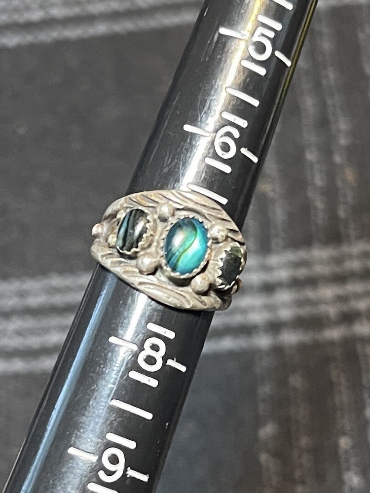 Native American Malachite Sterling Silver Ring Size 7 - Signed “SC”