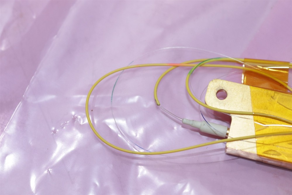 Oclaro Uncooled Multimode Laser Diode Module BMU25A-975-01-R03