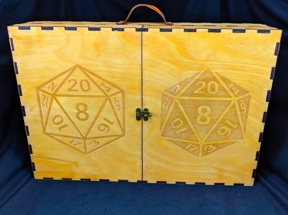 Dungeon Master Case | DM Wooden Laser Etched Screen