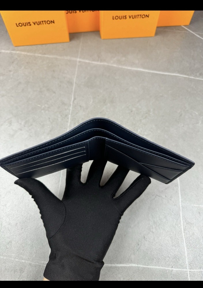 Louis Vuitton Monogram Black LeatherBifold Wallet