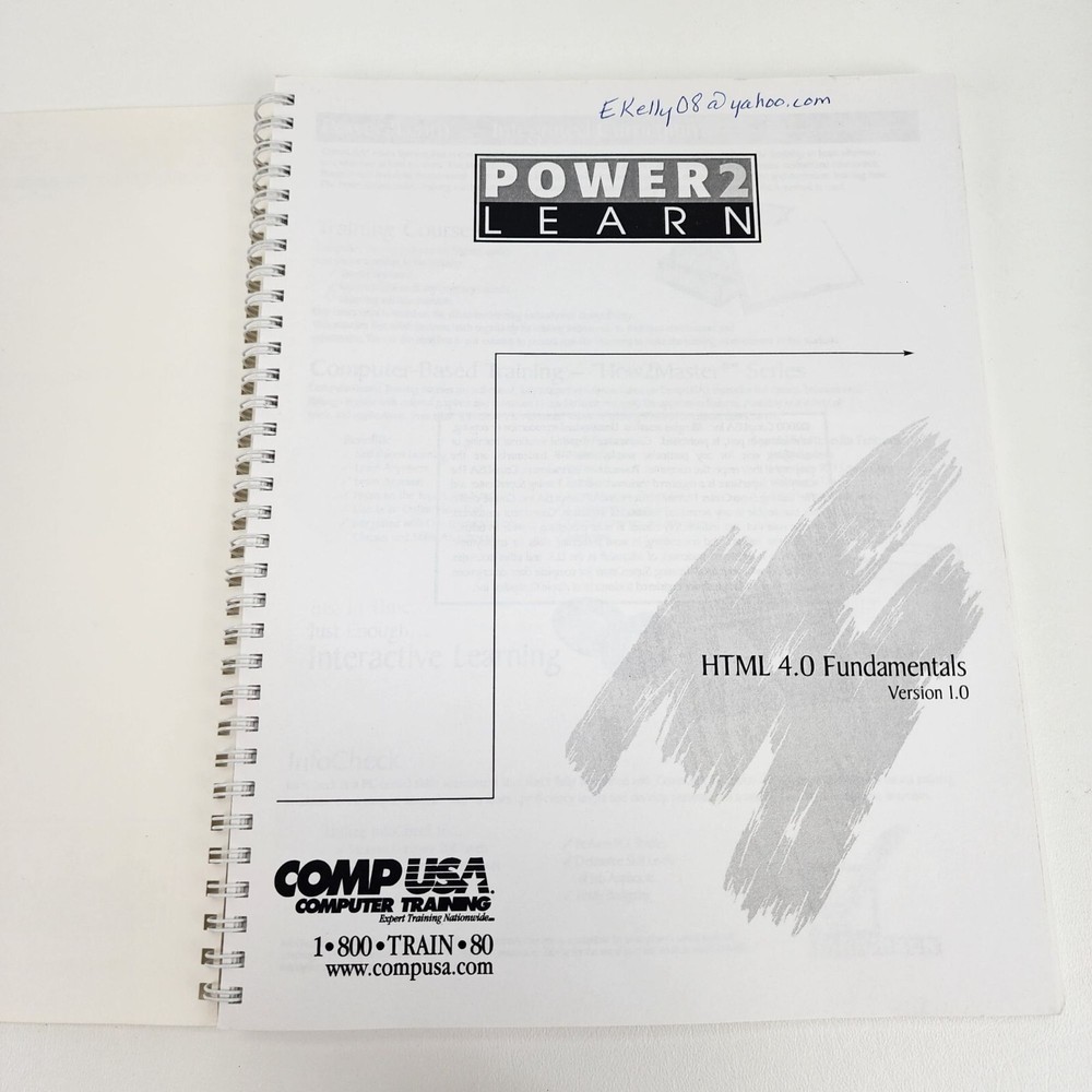 Vintage CompUSA Computer Training Manual HTML 4.0 Intermediate Version 1.0