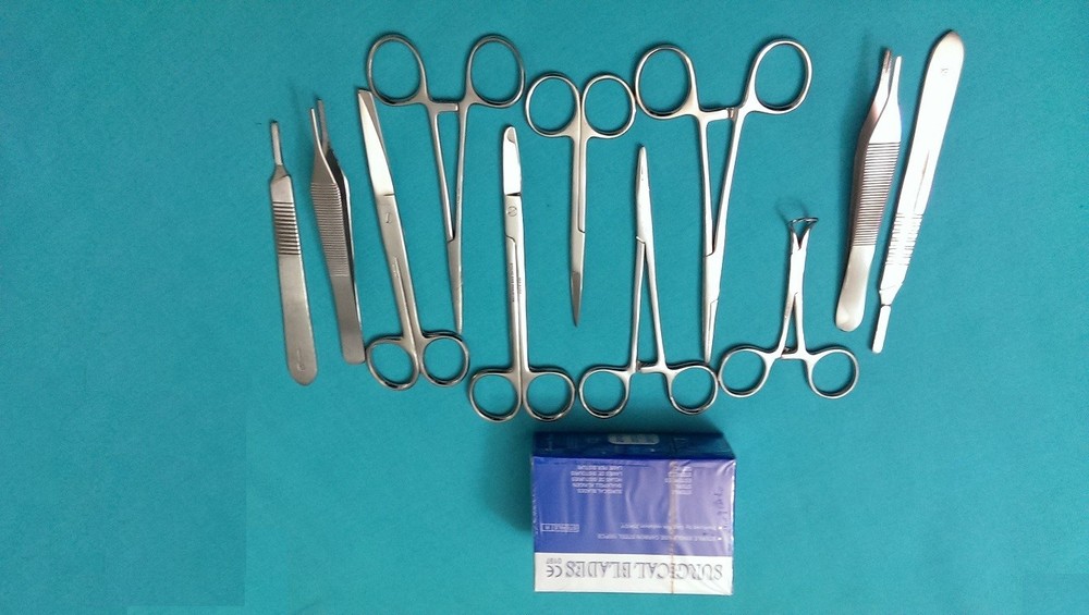 111 PCS ADVANCED COMPREHENSIVE BASIC DRESSING SURGERY KIT SURGICAL INSTRUMENTS