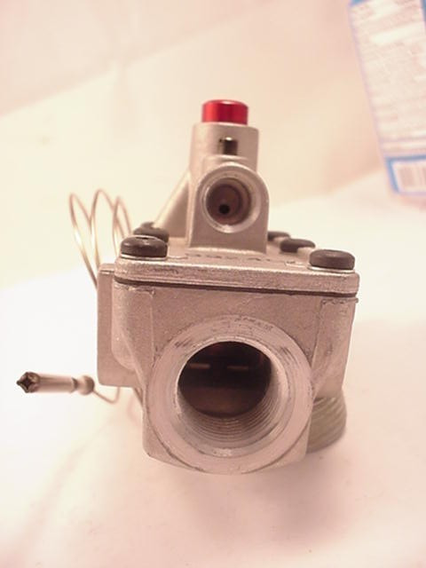 Robertshaw 4020-001 Gas Safety Valve FMDA 1/2" NPT Ships Same Day