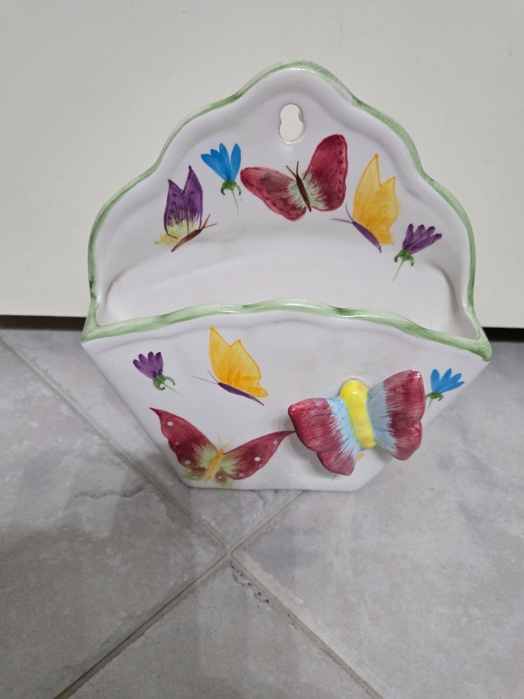 Pretty Butterfy Design Wall Mount Planter.