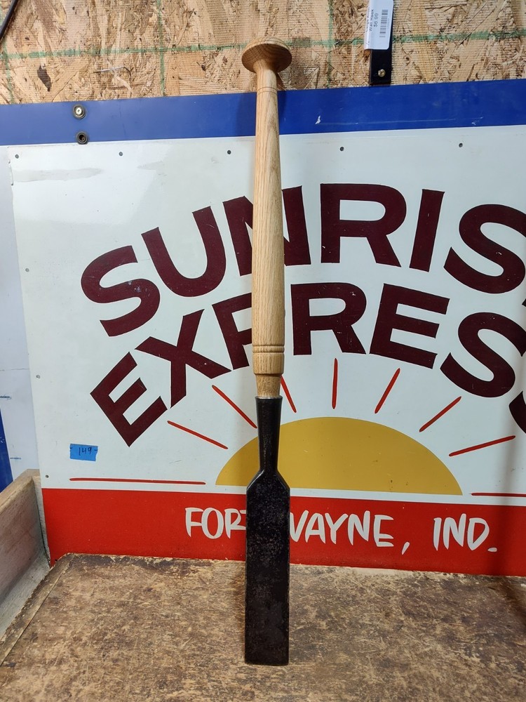Early Unmarked 2" Square Edge Socket Framing Chisel Timber Slick