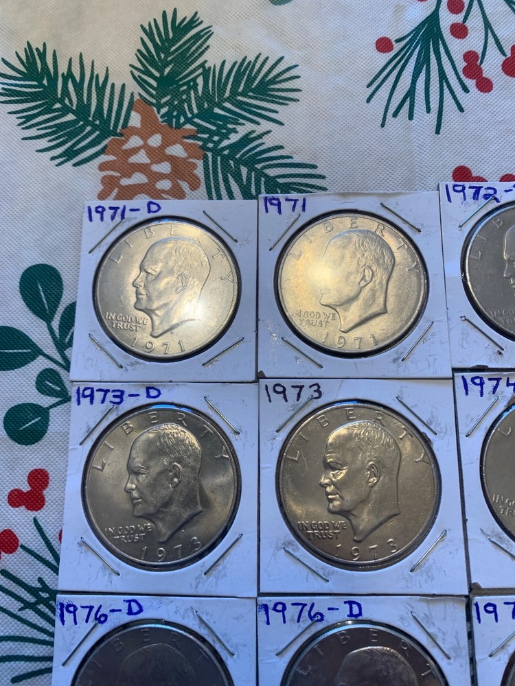 (17)Eisenhower Dollars